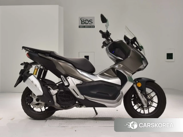 Проданный Honda ADV150 id 4176345 из Японии