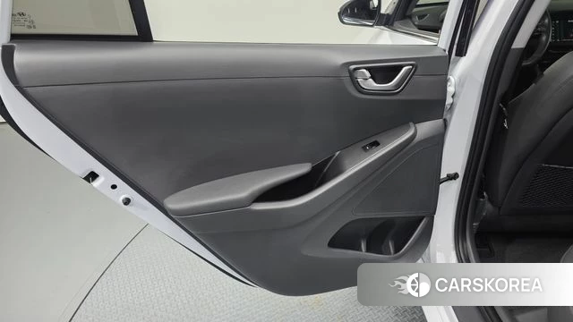 Hyundai Ionic Electric id 4430250 из Кореи 17