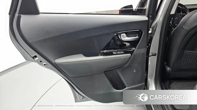 Kia Niro EV id 4614150 из Кореи 17