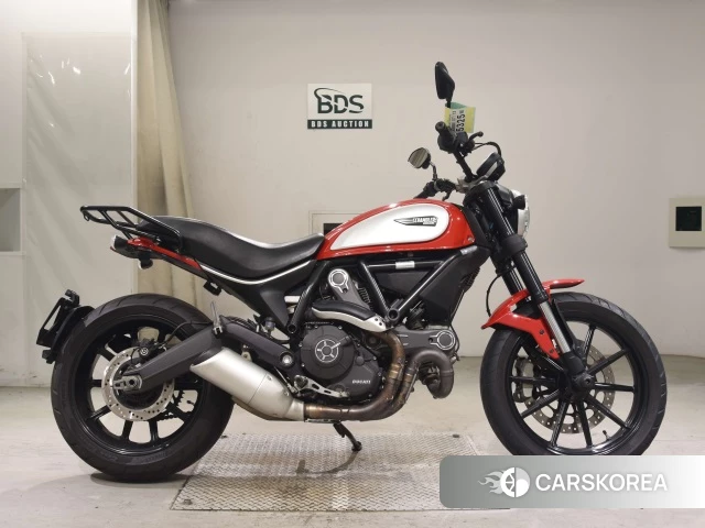 Проданный Ducati SCRAMBLER ICON 2015 из Японии