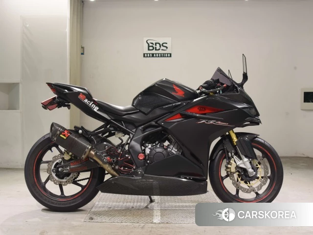 Проданный Honda CBR250RR ABS 2017 из Японии