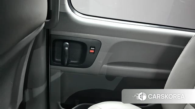 Hyundai The New Grand Starex id 4737163 из Кореи 17
