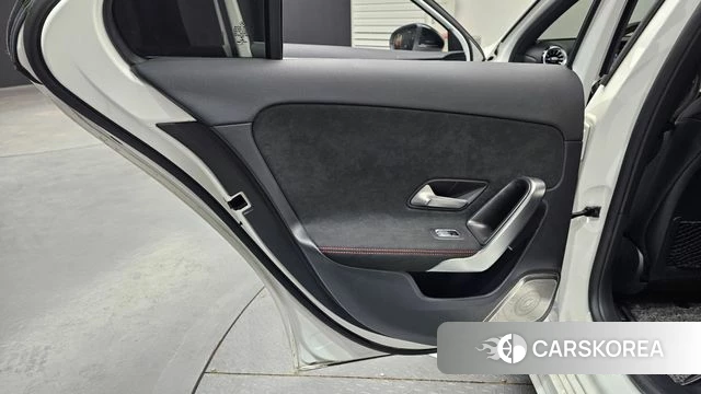 Mercedes-Benz A-Class W177 id 4281869 из Кореи 17