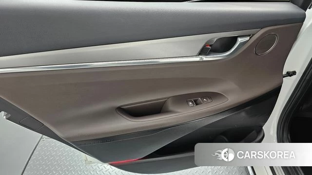 Hyundai The New Grandeur IG id 4894508 из Кореи 17