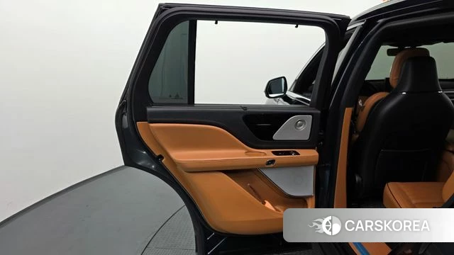 Lincoln Aviator 2nd generation id 4550072 из Кореи 17