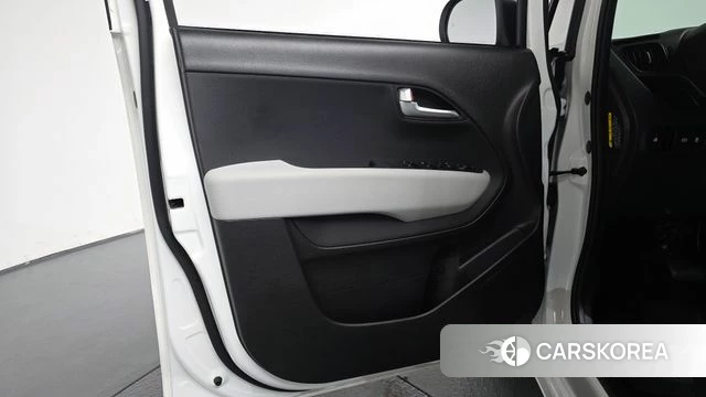 Kia The New Kia Ray id 4710356 из Кореи 17