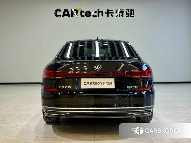 Volkswagen Passat id 3837399 из Китая 17