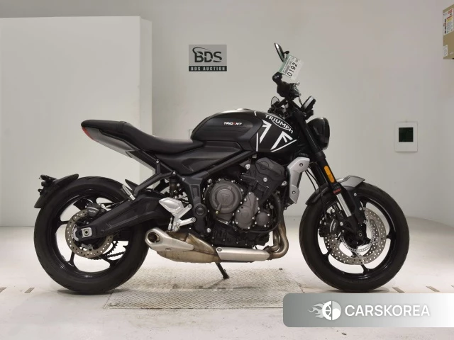 Проданный Triumph TRIDENT 660 2021 из Японии