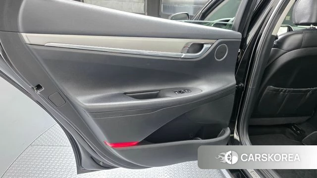 Hyundai The New Grandeur IG id 4604797 из Кореи 17