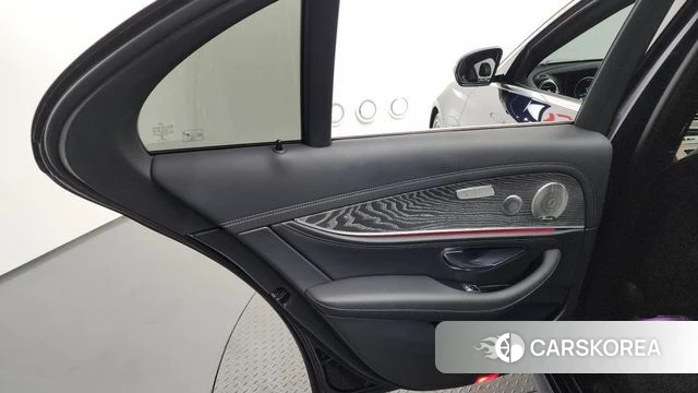 Mercedes-Benz E-Class W213 id 4562239 из Кореи 17