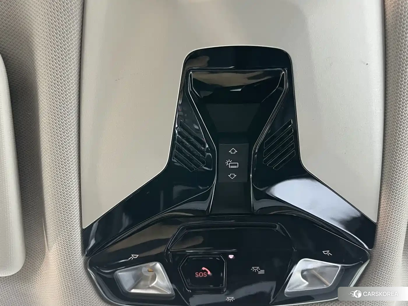 BMW X1 id 4681212 из Китая 17