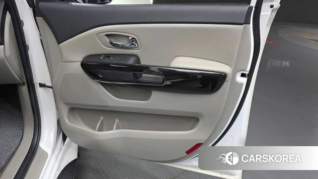 Kia The New Carnival id 4363473 из Кореи 17