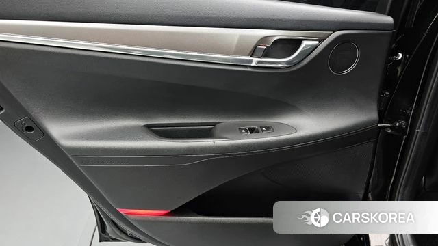 Hyundai The New Grandeur IG id 4402740 из Кореи 17