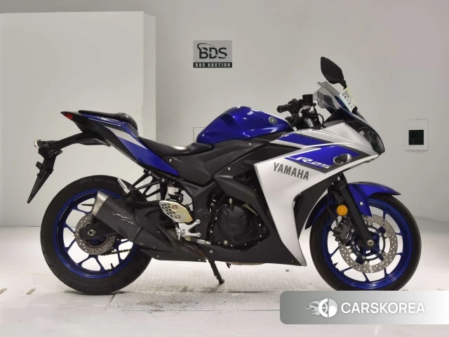 Проданный Yamaha YZF-R25 2015 из Японии