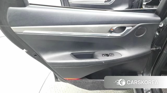 Hyundai The New Grandeur IG Hybrid id 4470951 из Кореи 17