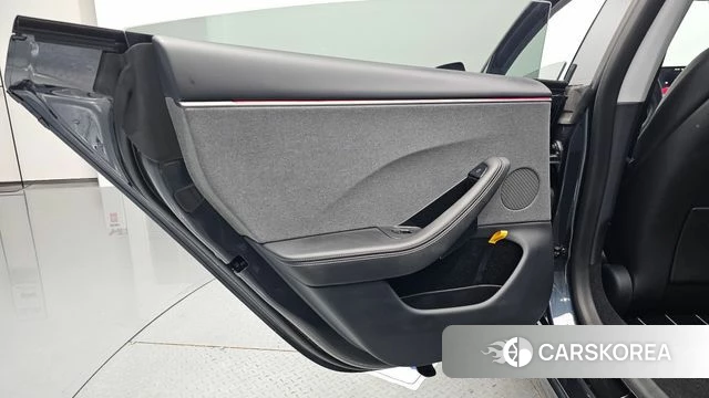 Tesla Model 3 id 4607339 из Кореи 17