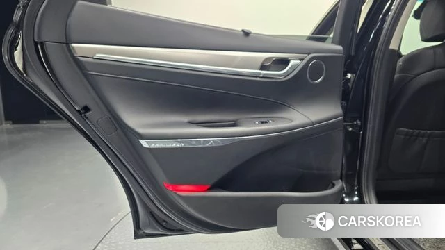 Hyundai The New Grandeur IG id 4284650 из Кореи 17