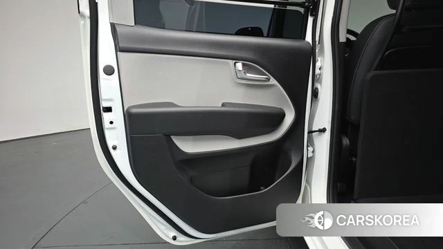 Kia The New Kia Ray EV id 4897773 из Кореи 17