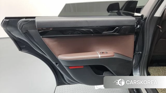 Hyundai Grandeur Hybrid (GN7) id 4243857 из Кореи 17