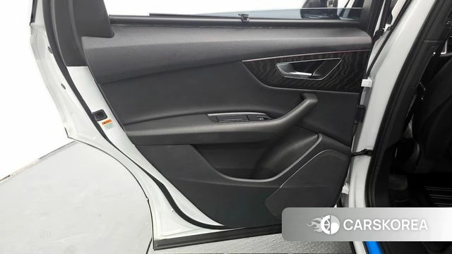 Audi Q7 (4M) id 4338106 из Кореи 17