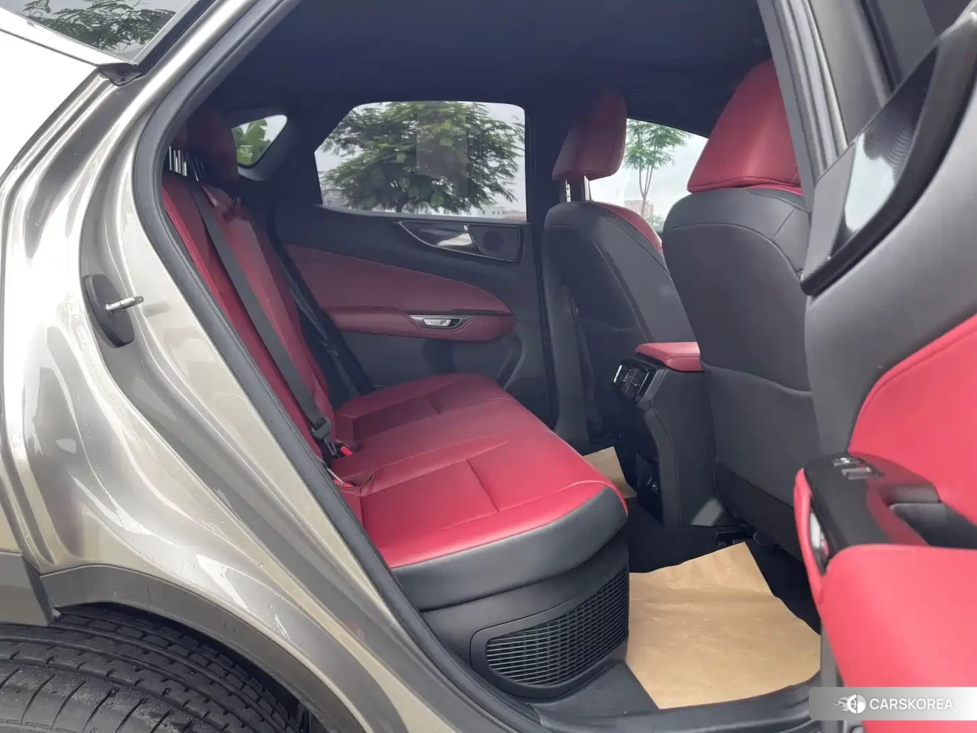 Lexus NX id 4622641 из Китая 17