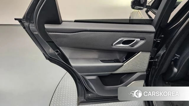 Land Rover Range Rover Velar id 4361854 из Кореи 17