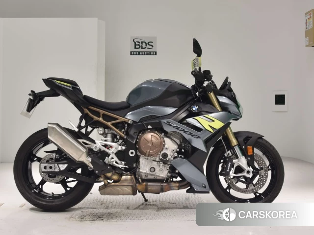 Проданный BMW S1000R 2023 из Японии