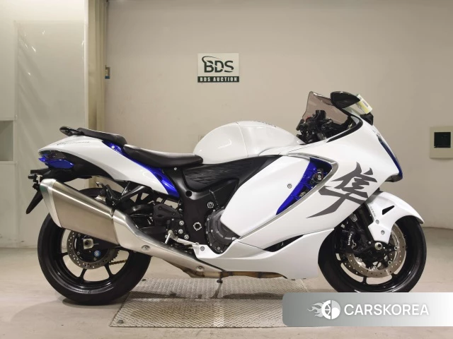 Проданный Suzuki GSX1300R HAYABUSA 2023 из Японии