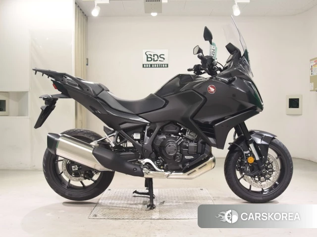 Проданный Honda NT1100 2024 из Японии