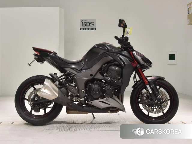 Проданный Kawasaki Z1000 2015 из Японии