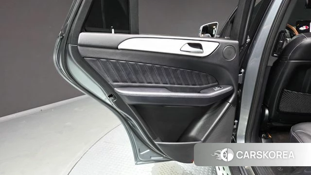 Mercedes-Benz GLE - Class W166 id 4713245 из Кореи 17