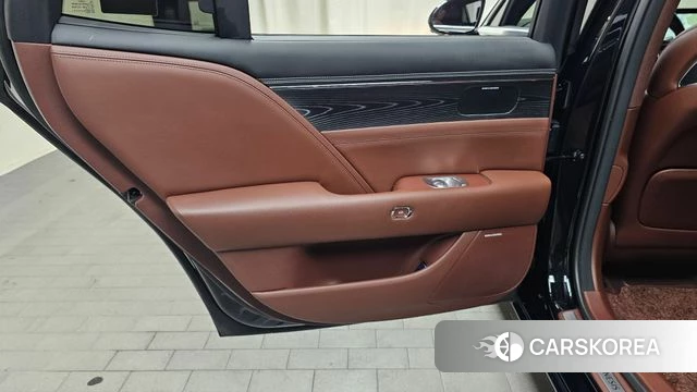 Genesis G90 (RS4) id 4730763 из Кореи 17