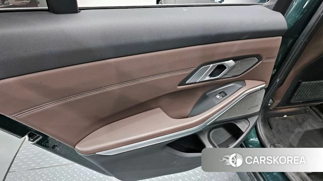 BMW 3 Series (G20) id 4203103 из Кореи 17