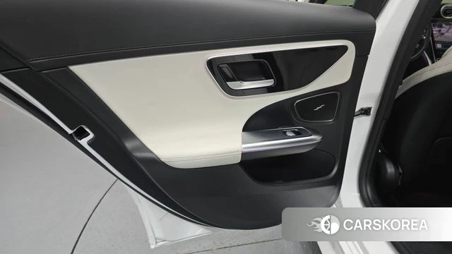 Mercedes-Benz C-Class W206 id 4898437 из Кореи 17