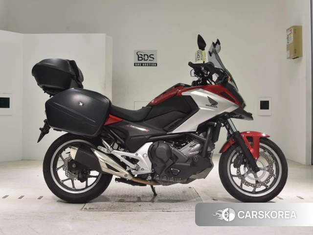 Проданный Honda NC750X LD DCT 2016 из Японии