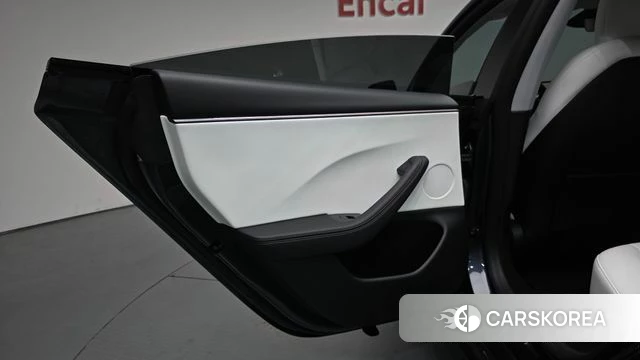 Tesla Model 3 id 4767343 из Кореи 17