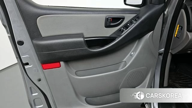Hyundai The New Grand Starex id 4495829 из Кореи 17