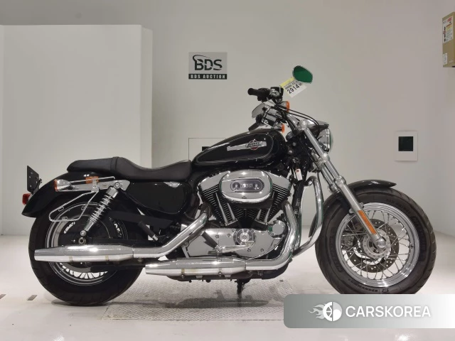 Проданный Harley-Davidson Sportster XL1200C 2012 из Японии