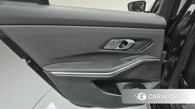 BMW 3 Series (G20) id 4244723 из Кореи 17