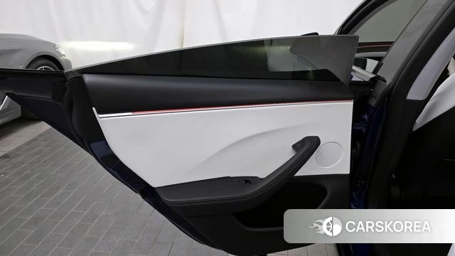 Tesla Model 3 id 4408170 из Кореи 17