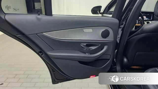Mercedes-Benz E-Class W213 id 4620158 из Кореи 17