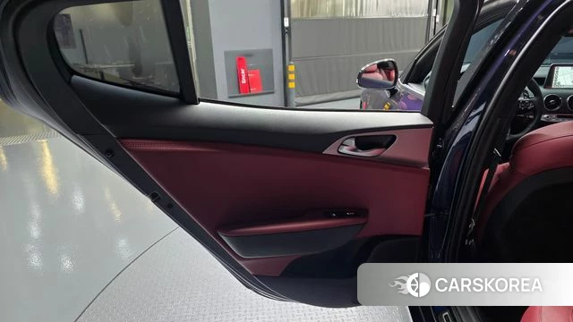 Kia Stinger id 4304572 из Кореи 17