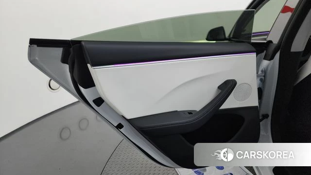 Tesla Model 3 id 4578837 из Кореи 17