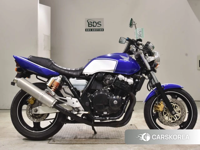 Проданный Honda CB400SF 2020 из Японии