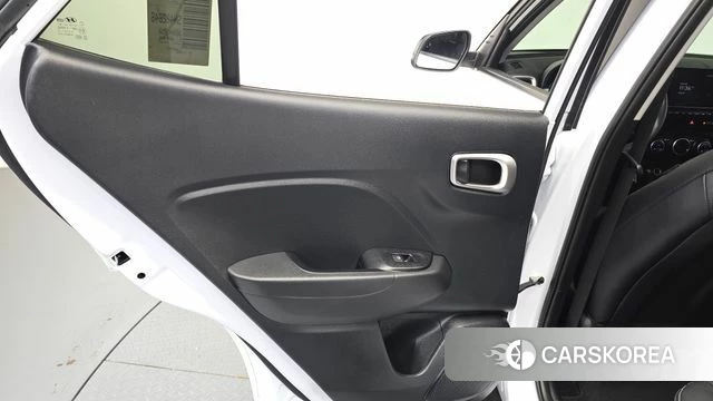 Hyundai Venue id 4548614 из Кореи 17