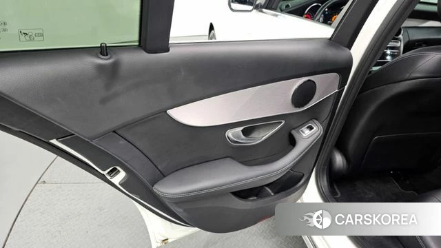 Mercedes-Benz C-Class W205 id 4384050 из Кореи 17