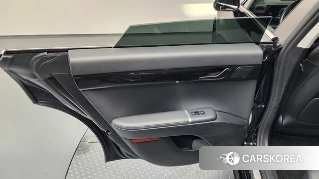 Hyundai Grandeur Hybrid (GN7) id 4603008 из Кореи 17
