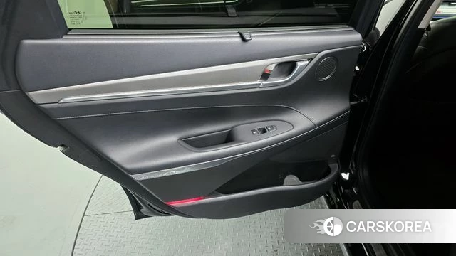 Hyundai The New Grandeur IG Hybrid id 4370673 из Кореи 17