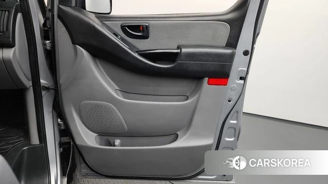 Hyundai The New Grand Starex id 4626274 из Кореи 17