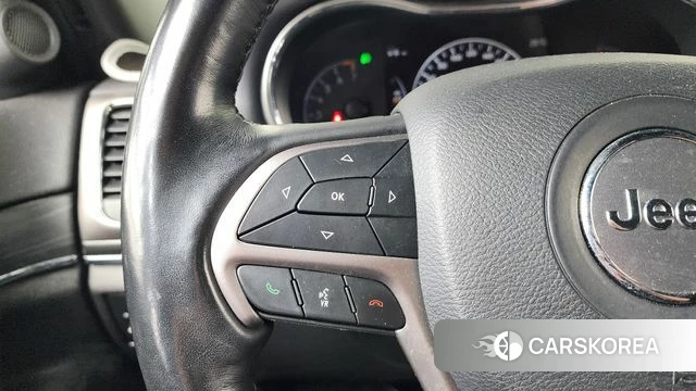 Jeep Grand Cherokee id 4593871 из Кореи 17
